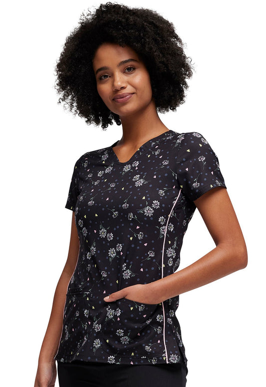 Daisy Lovin' Heartsoul Print V Neck Scrub Top HS703 DYLV - Scrubs Select