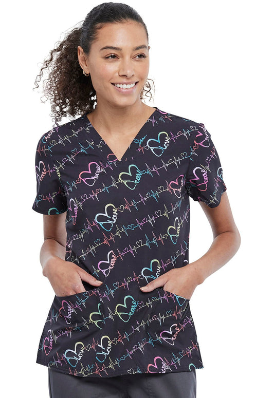 Hearts Cherokee Print V Neck Scrub Top CK671 STWB - Scrubs Select