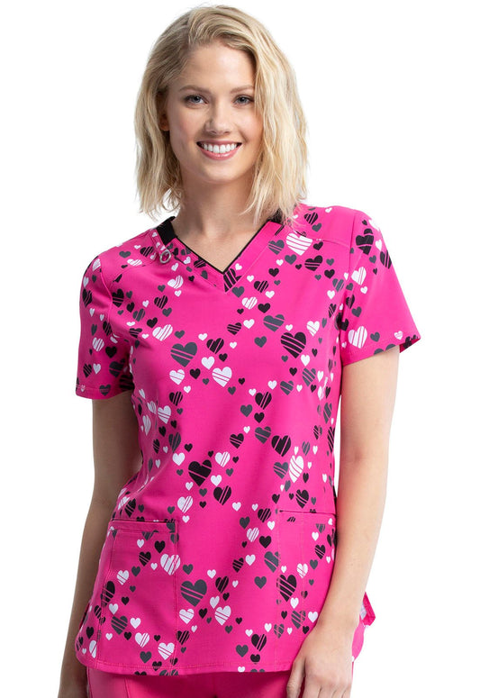 Hearts Print Cherokee Infinity V Neck Scrub Top CK634 HERA - Scrubs Select