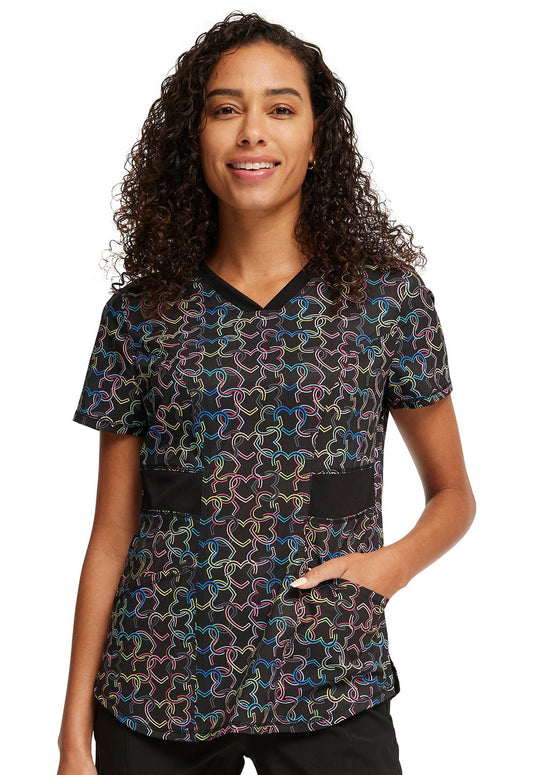 Links Of Love Cherokee Heart Infinity Print V Neck Scrub Top CK771 LNKV - Scrubs Select